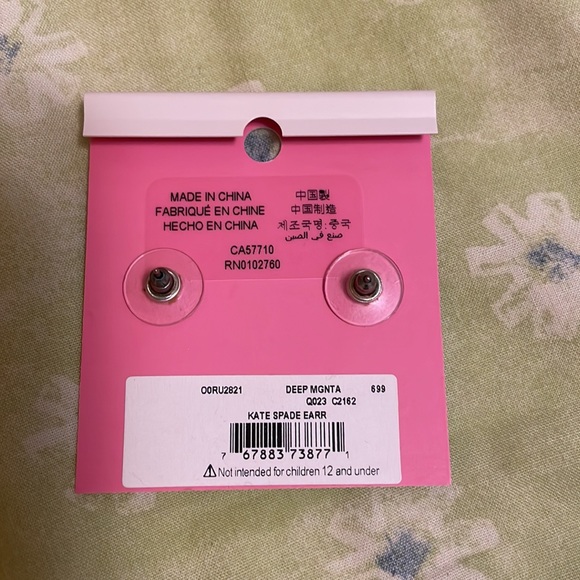 Kate Spade ♠️ floral studs in deep magenta. With original packaging. - Picture 3 of 3